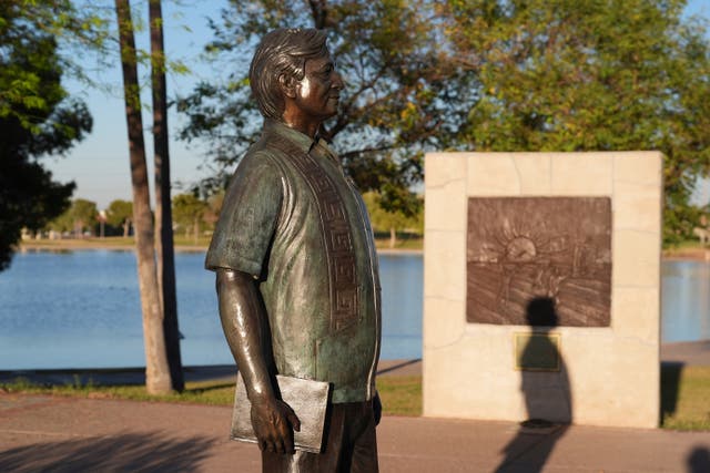 CESAR CHAVEZ LEGADO EN RUINAS