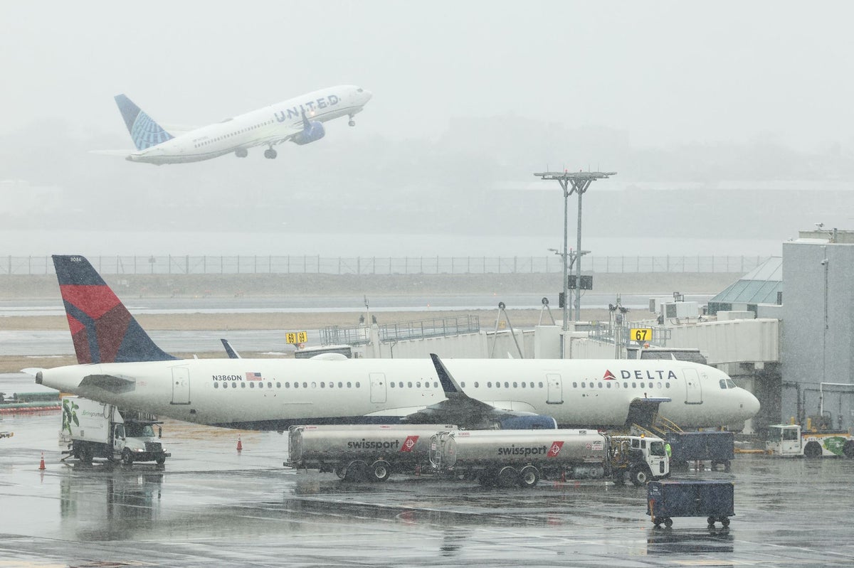 At least three crew members rushed to hospital after Delta Air Lines flight to Australia suffers severe turbulence