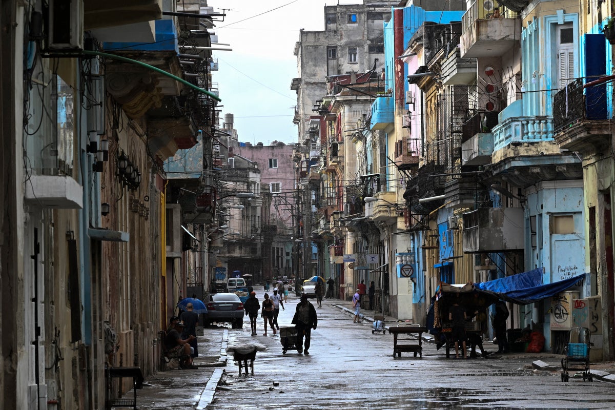 Cuba denies US embassy fuel amid energy crisis