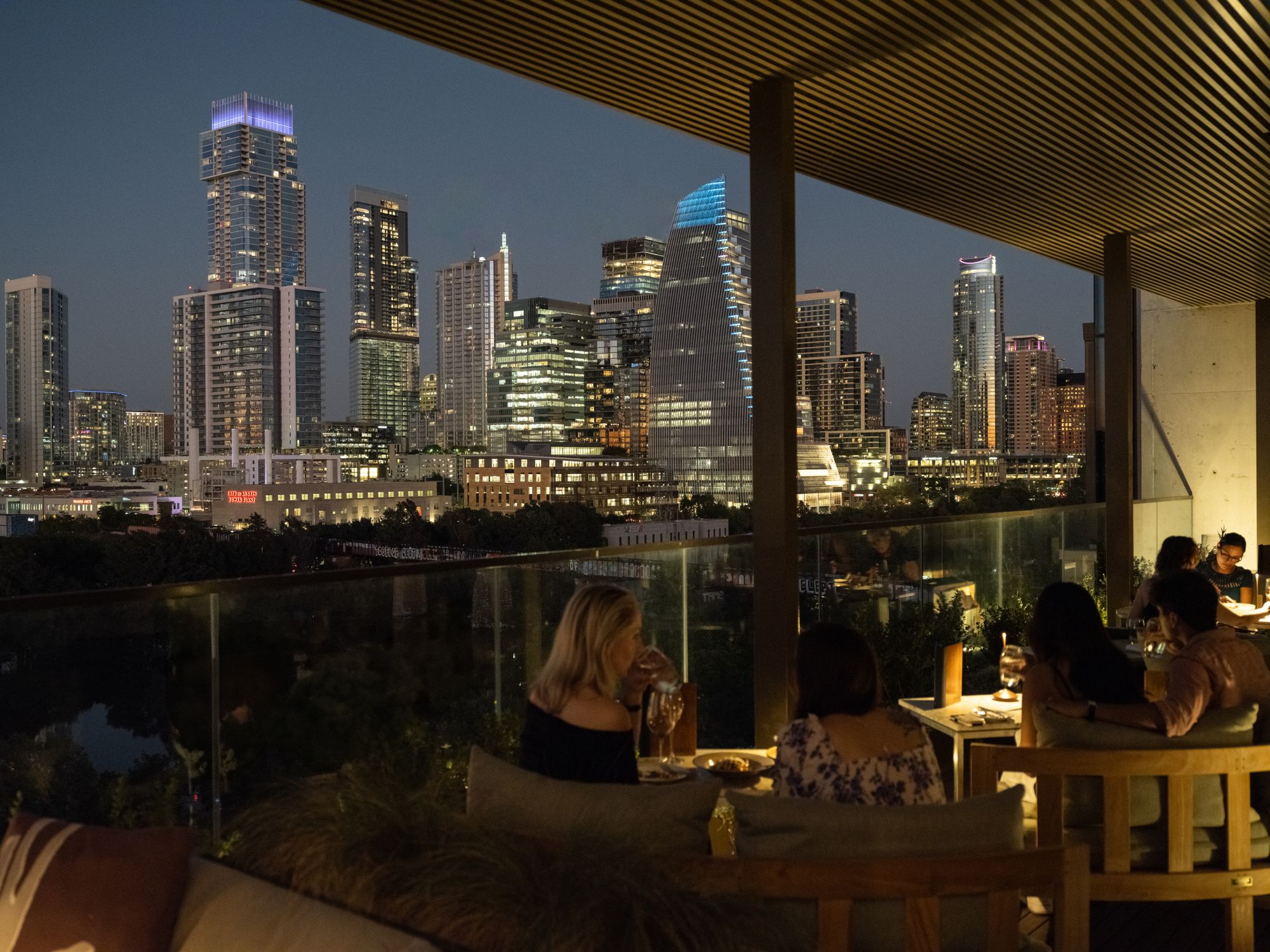 The hotel’s upmarket restaurant boasts unparalleled views over Austin’s skyline