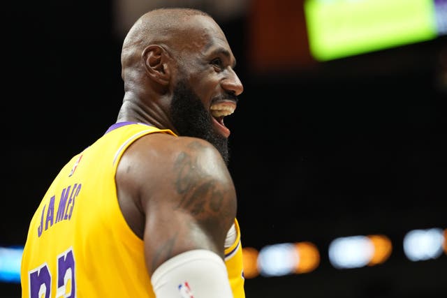 LAKERS HEAT