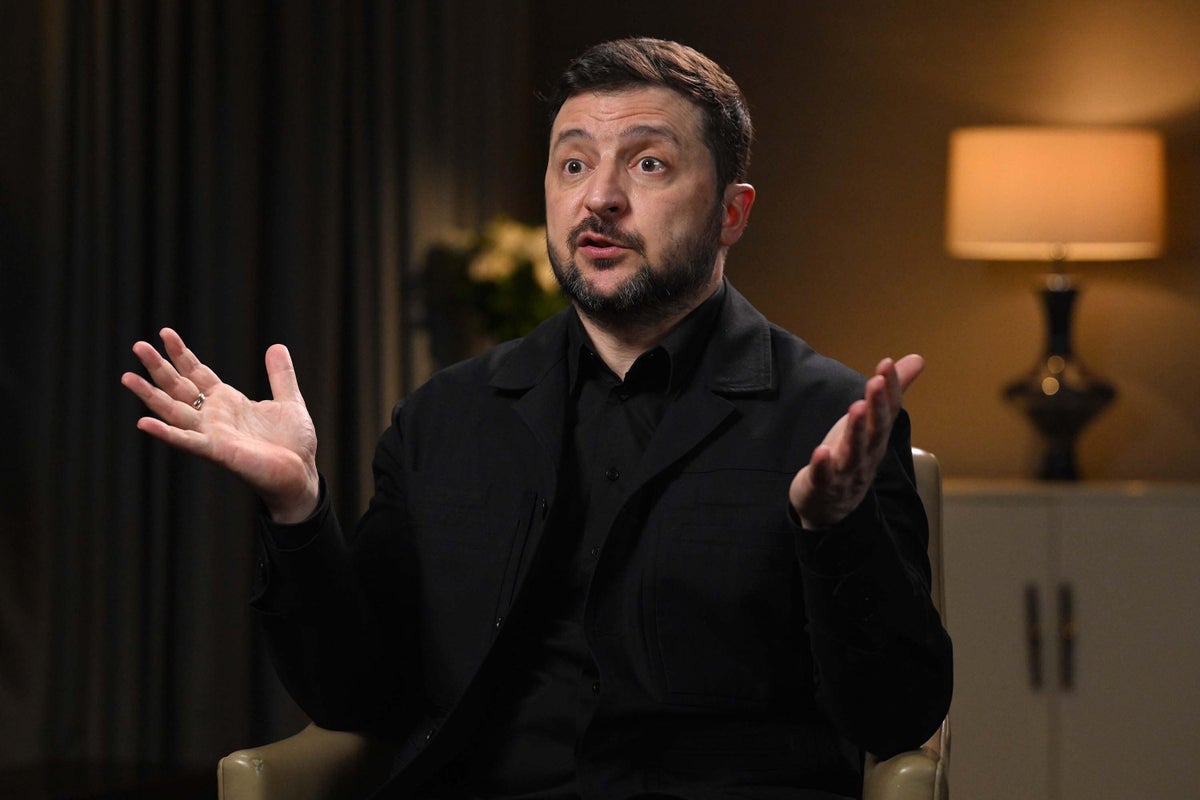 Ukraine-Russia war live: Zelensky stands by Easter truce offer while Kyiv steps up attacks on Putin’s oil refinery