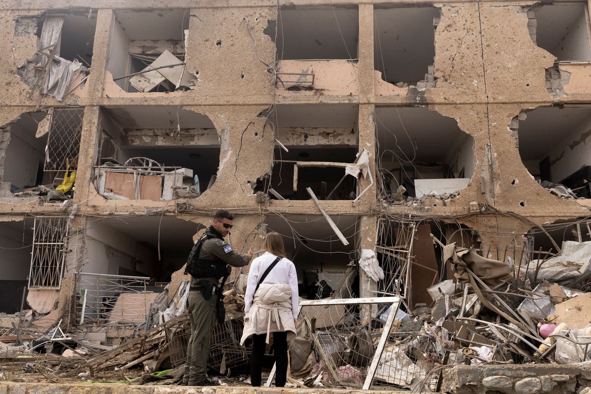 Israeli ambassador to U.S. says war with Iran will continue until Tehran’s ‘on its knees’ – UK Times Israeli ambassador to U.S. says war with Iran will continue until Tehran’s ‘on its knees’ – UK Times