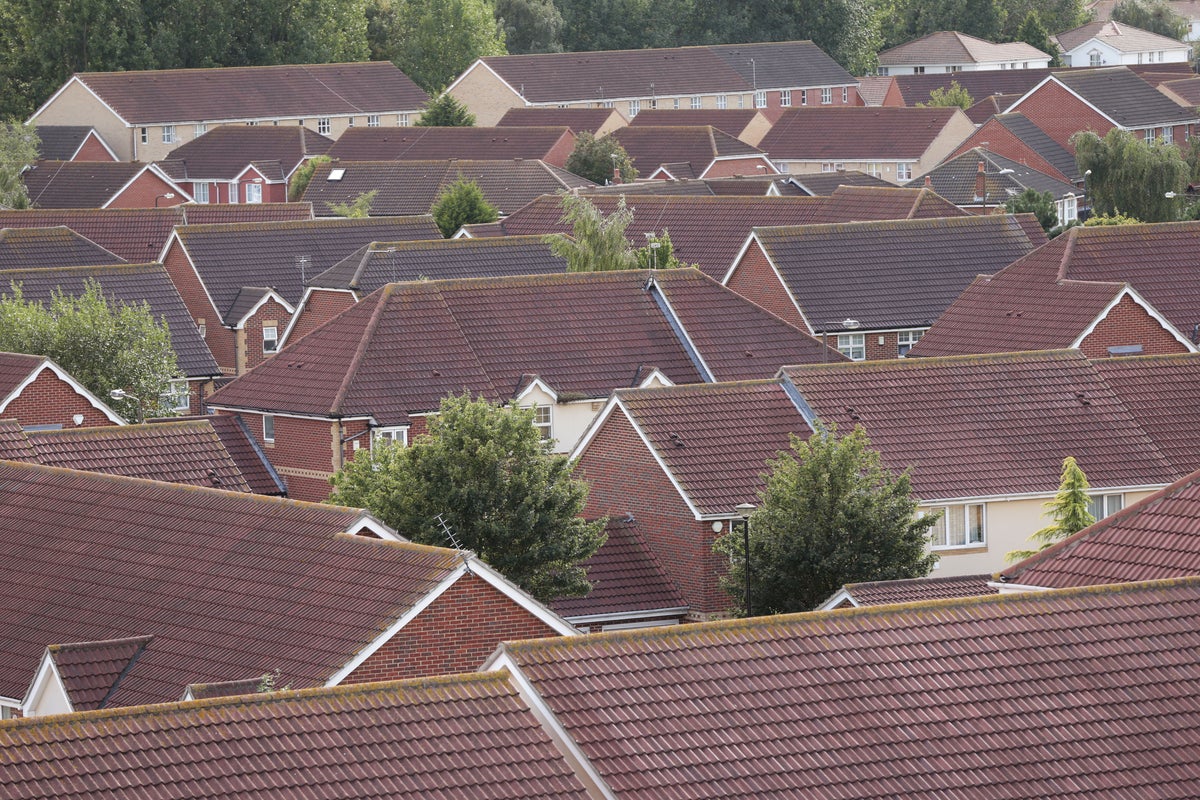 Leeds Building Society offers new 2 per cent deposit mortgage for first-time buyers Leeds Building Society offers new 2 per cent deposit mortgage for first-time buyers