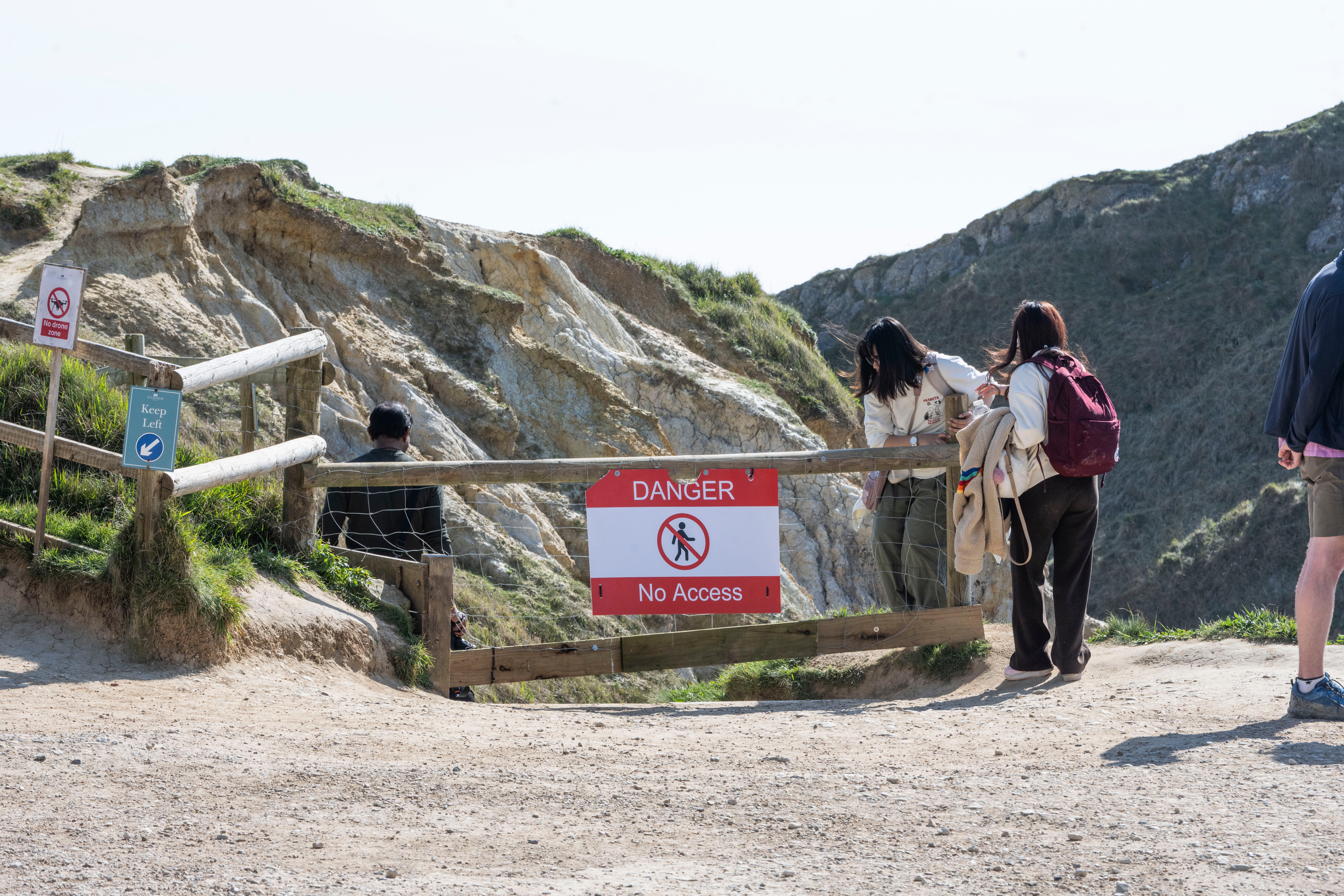 Tourists ignore &lsquo;danger&rsquo; signs to access closed beauty spot