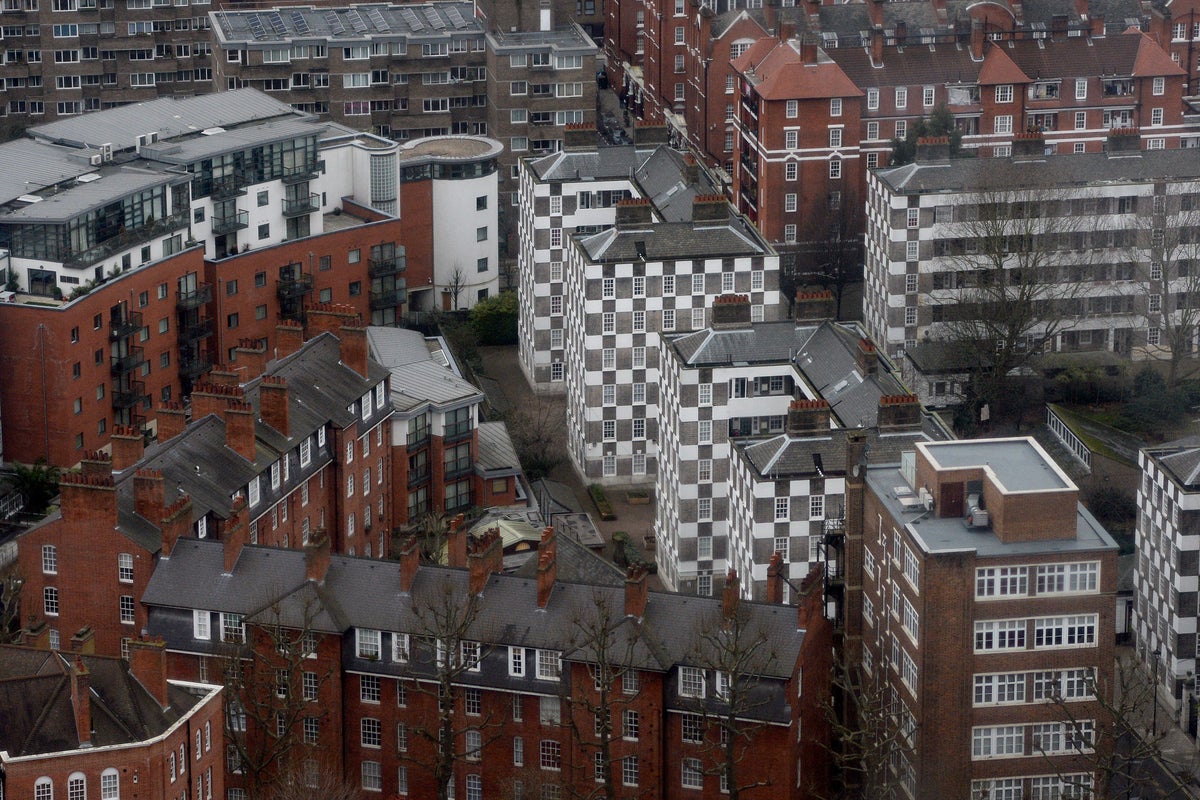 1,500 fewer mortgage deals on market ‘direct response to Middle East conflict’