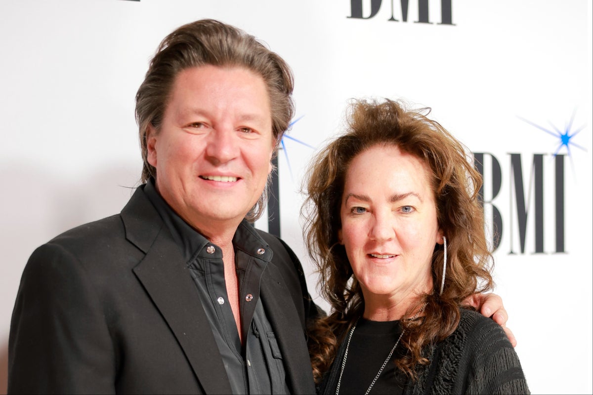 Ronnie Bowman death: Bluegrass music legend dies in motorcycle crash aged 64 Ronnie Bowman death: Bluegrass music legend dies in motorcycle crash aged 64