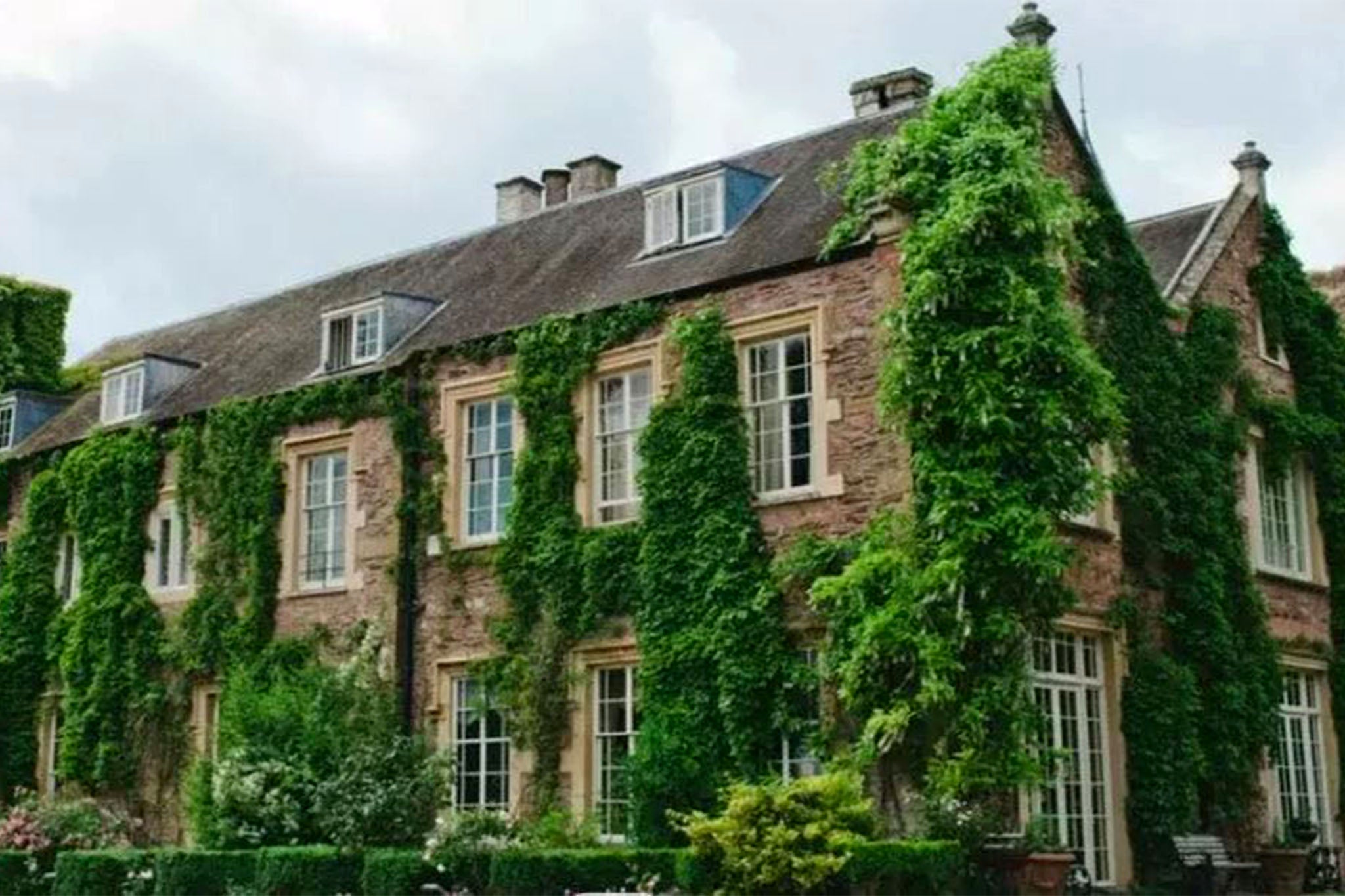 Maunsel House in rural Somerset