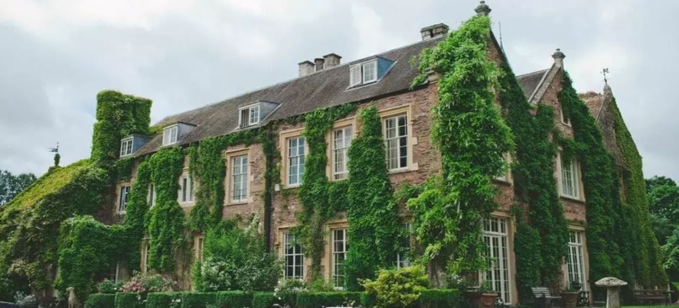 Maunsel House in rural Somerset