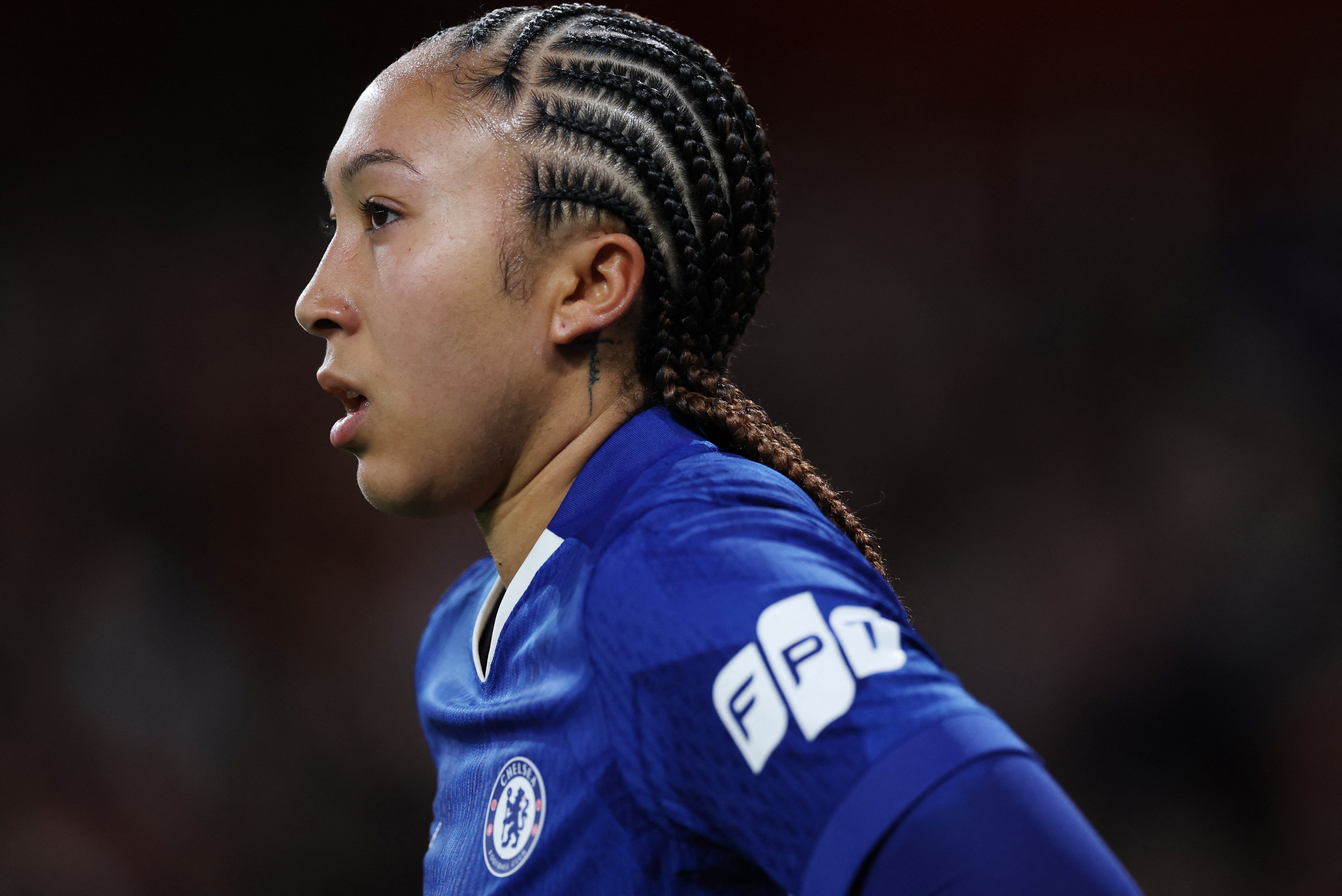 Arsenal take control of Women’s Champions League quarter-final against Chelsea