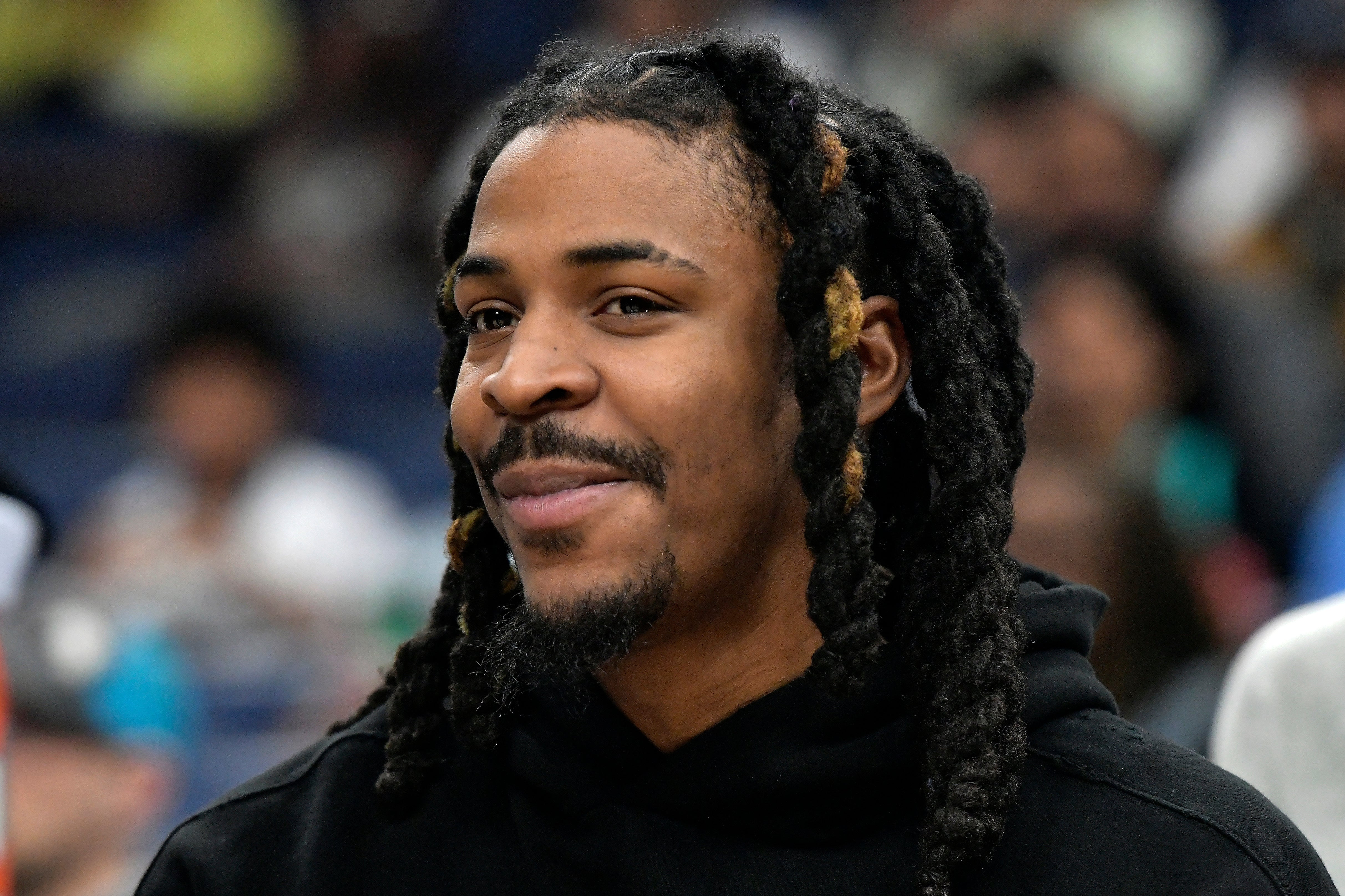 TRAIL BLAZERS GRIZZLIES