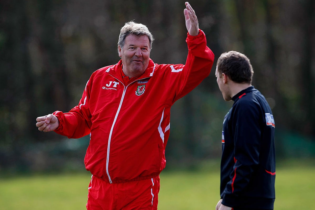 Liverpool and Wales legend John Toshack diagnosed with dementia 