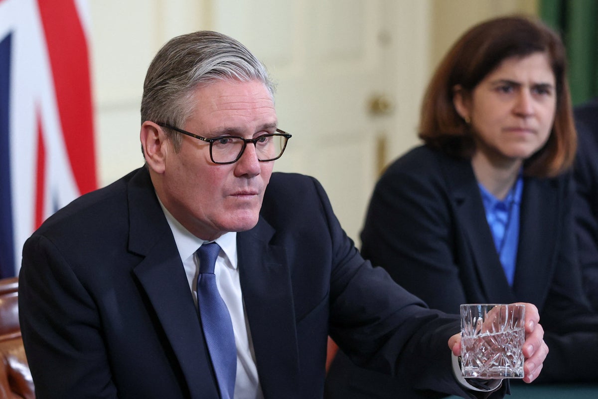 Keir Starmer to pause crypto donations and cap those from UK voters overseas