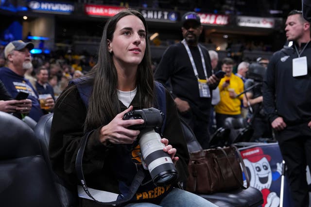 PACERS-CLARK FOTÓGRAFA