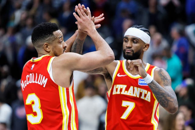 HAWKS-PISTONS