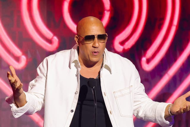 <p>Vin Diesel habla en el escenario durante los premios iHeart Radio Music Awards 2026</p>