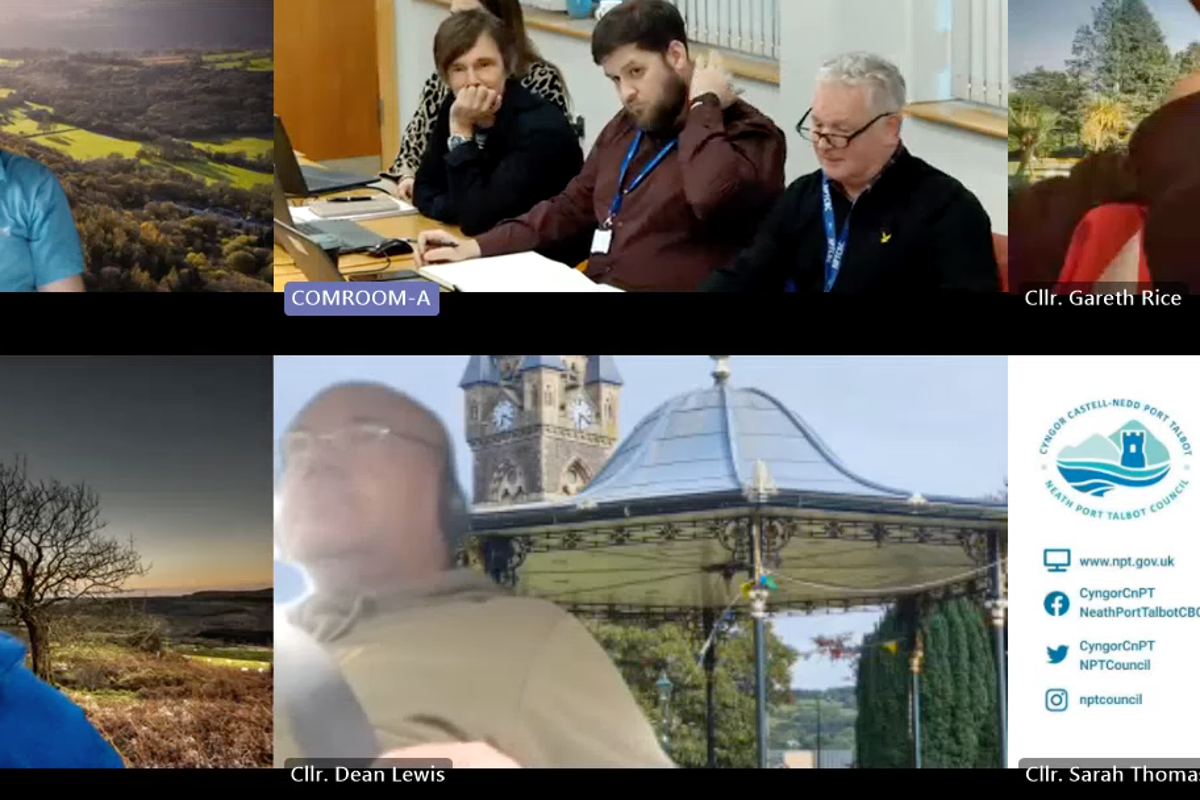 Councillor caught on camera driving during planning meeting Councillor caught on camera driving during planning meeting