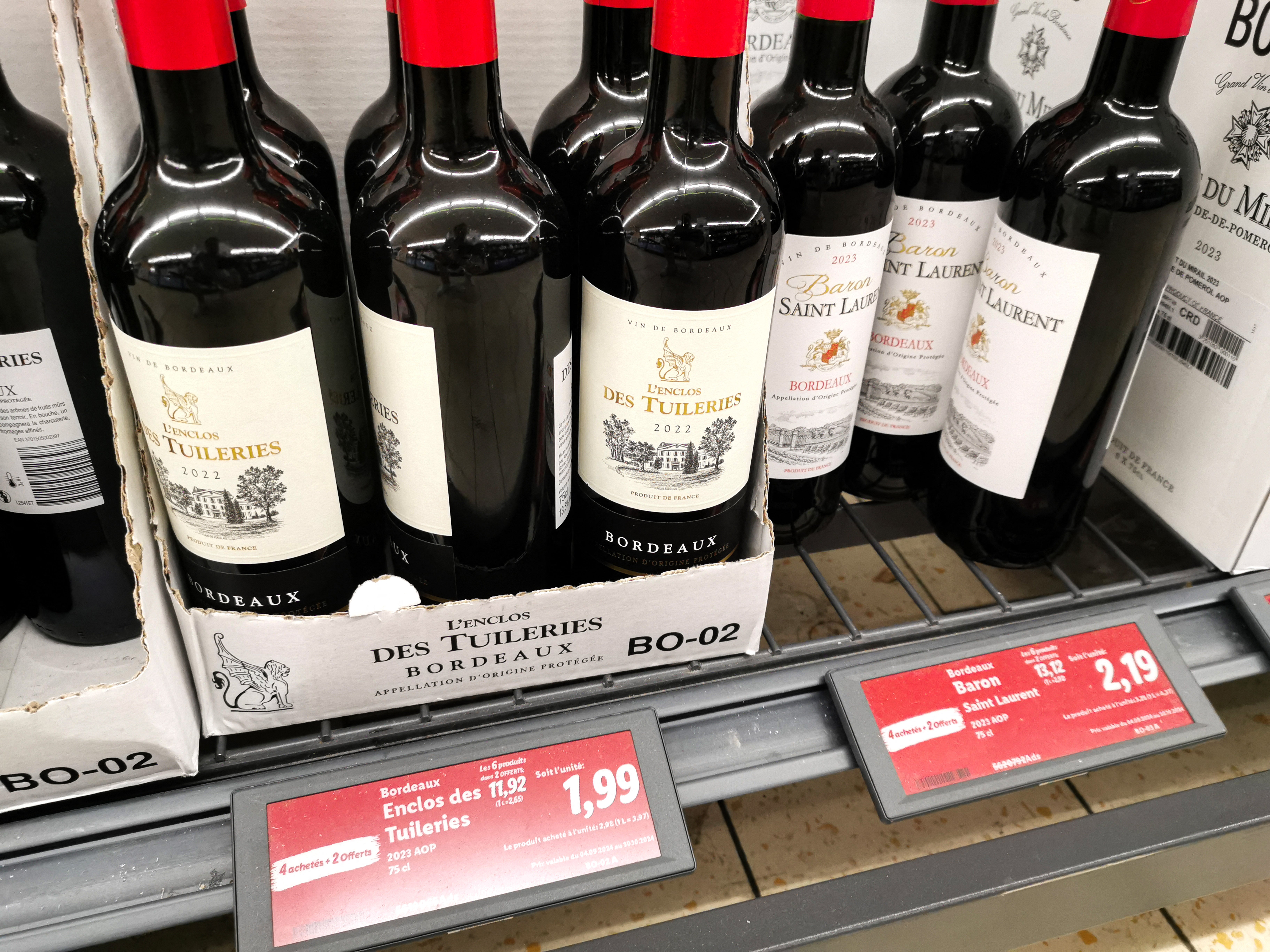 Ministers were stockpiling French wine days before Brexit deadline as &lsquo;no deal&rsquo; exit loomed