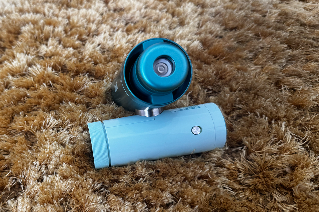 The misting attachment releases a fine spray of water, along with airflow