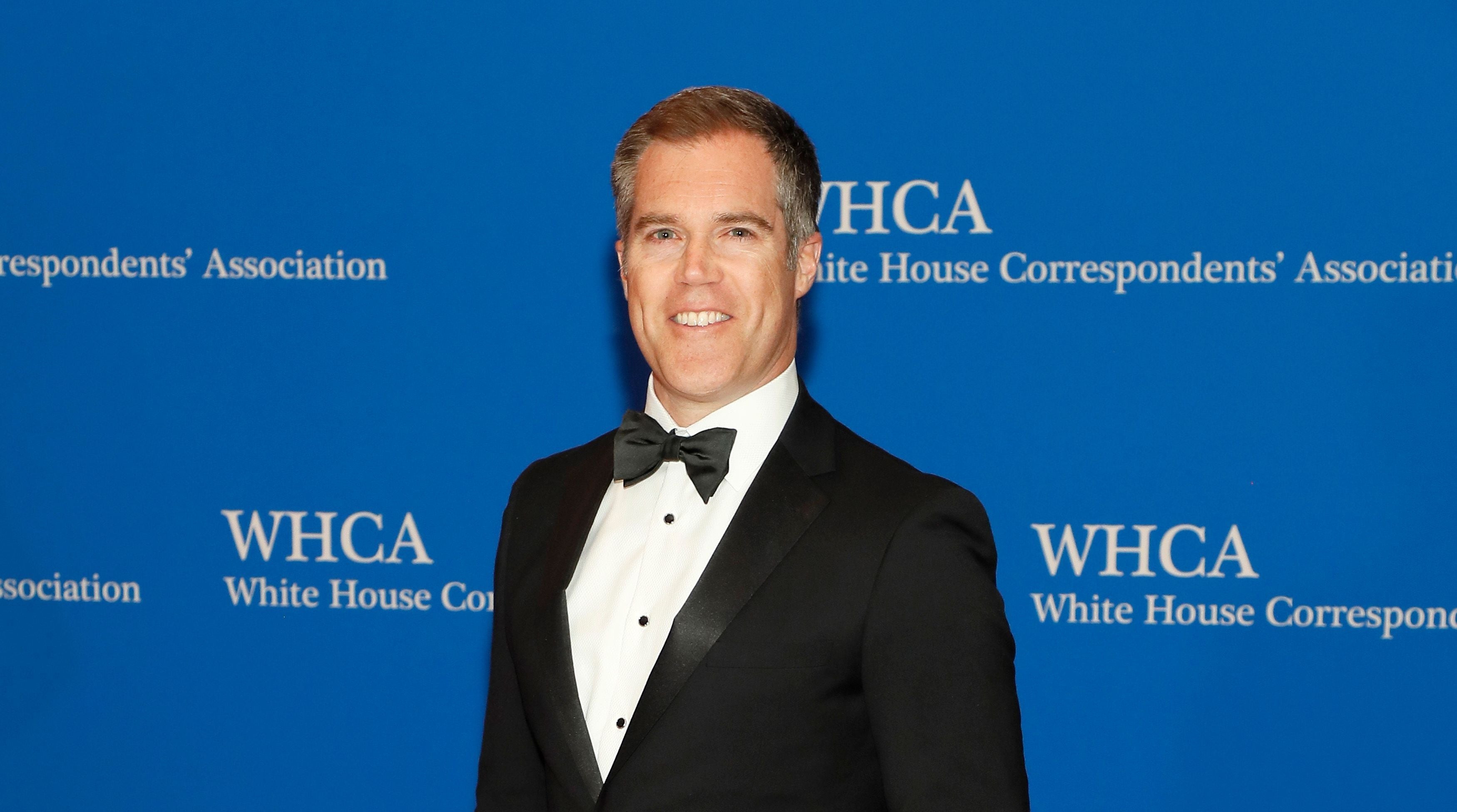 Alexander è stato nominato co-conduttore di 