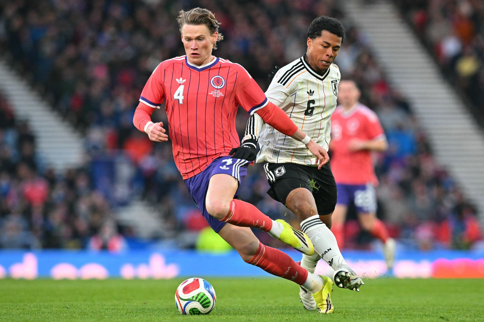 Scott McTominay saw an early chance turned onto the post