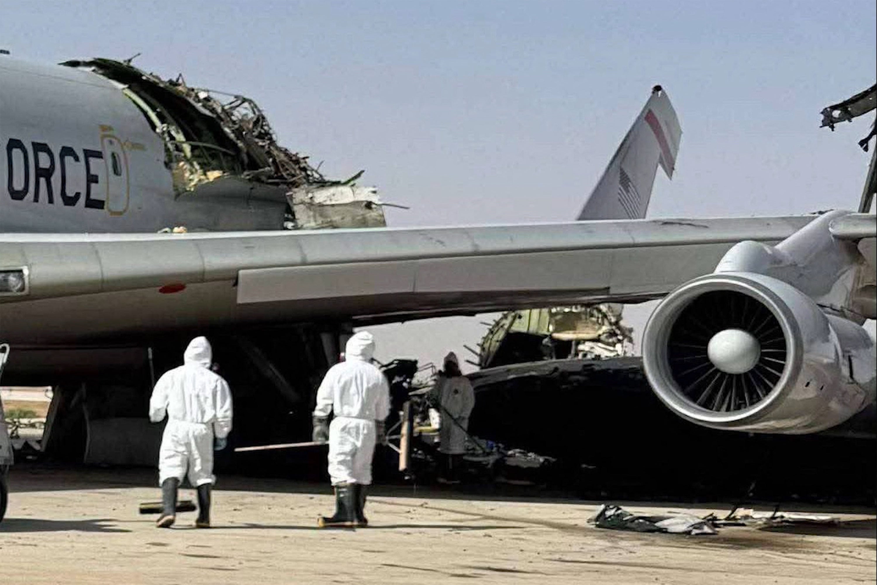 Ο τελευταίος πόλεμος στο Ιράν: Το Ισραήλ θα επεκταθεί στον Λίβανο καθώς η Τεχεράνη προειδοποιεί για «βάλτο θανάτου»