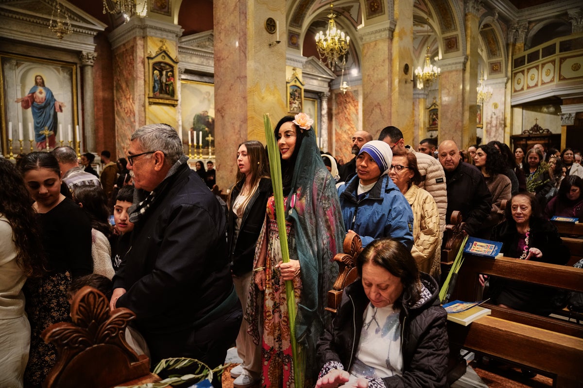 Israeli police prevented Catholic leaders from entering the Church of the Holy Sepulchre – UK Times