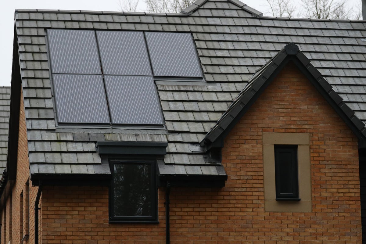 This little-known solar panel trick could earn you up to £624 a year