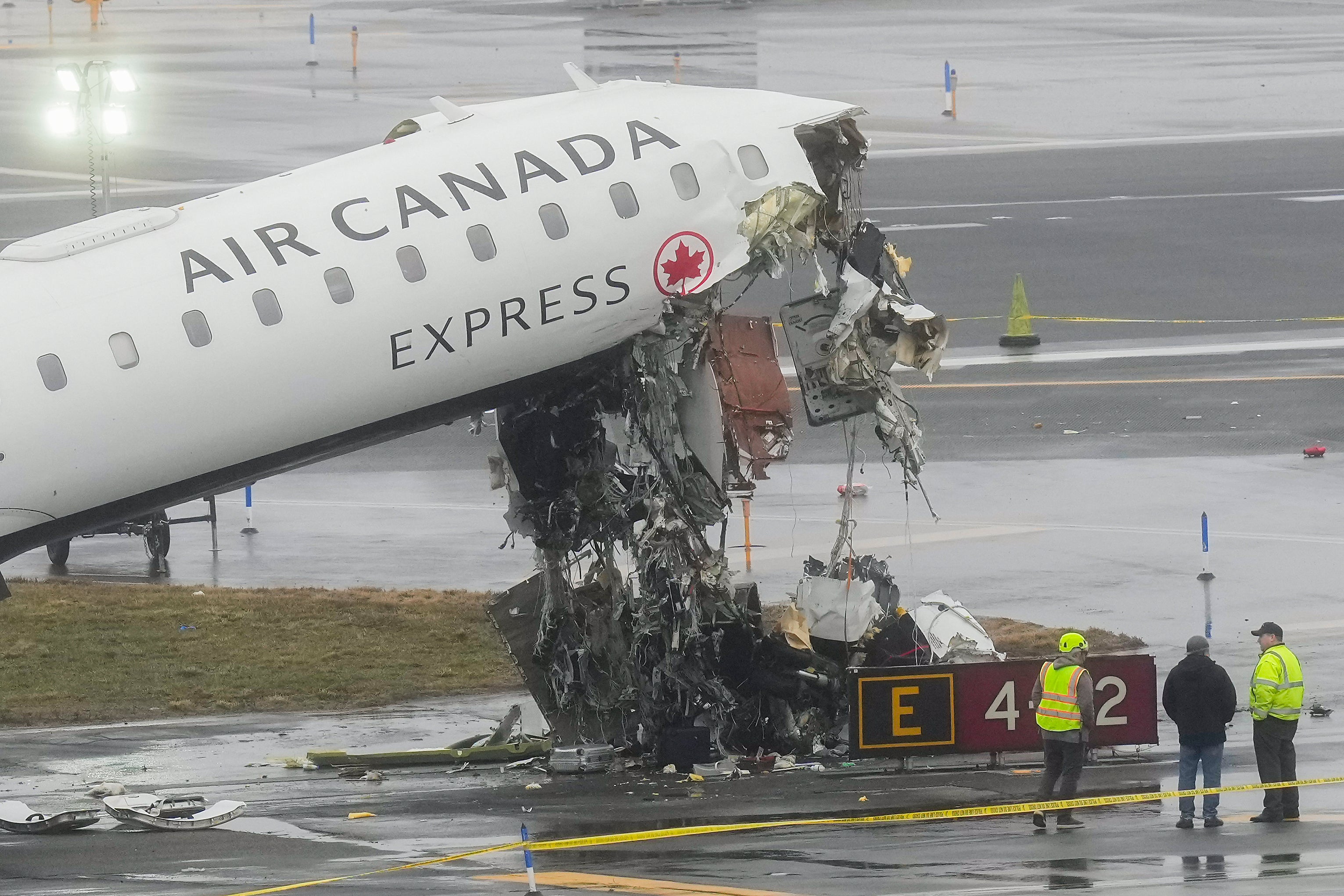 LaGuardia firefighter heard 'stop, stop, stop' before deadly crash but ...