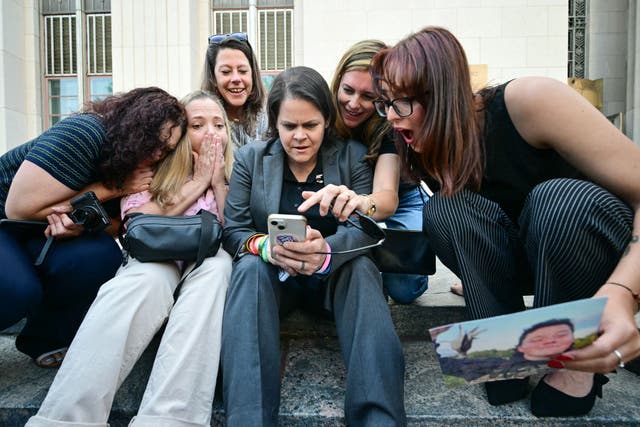 <p>Un correo de un funcionario de YouTube que señalaba que la meta de la empresa era la “adicción” salió a la luz antes de un juicio civil, tras dos fallos contra empresas de redes sociales </p>