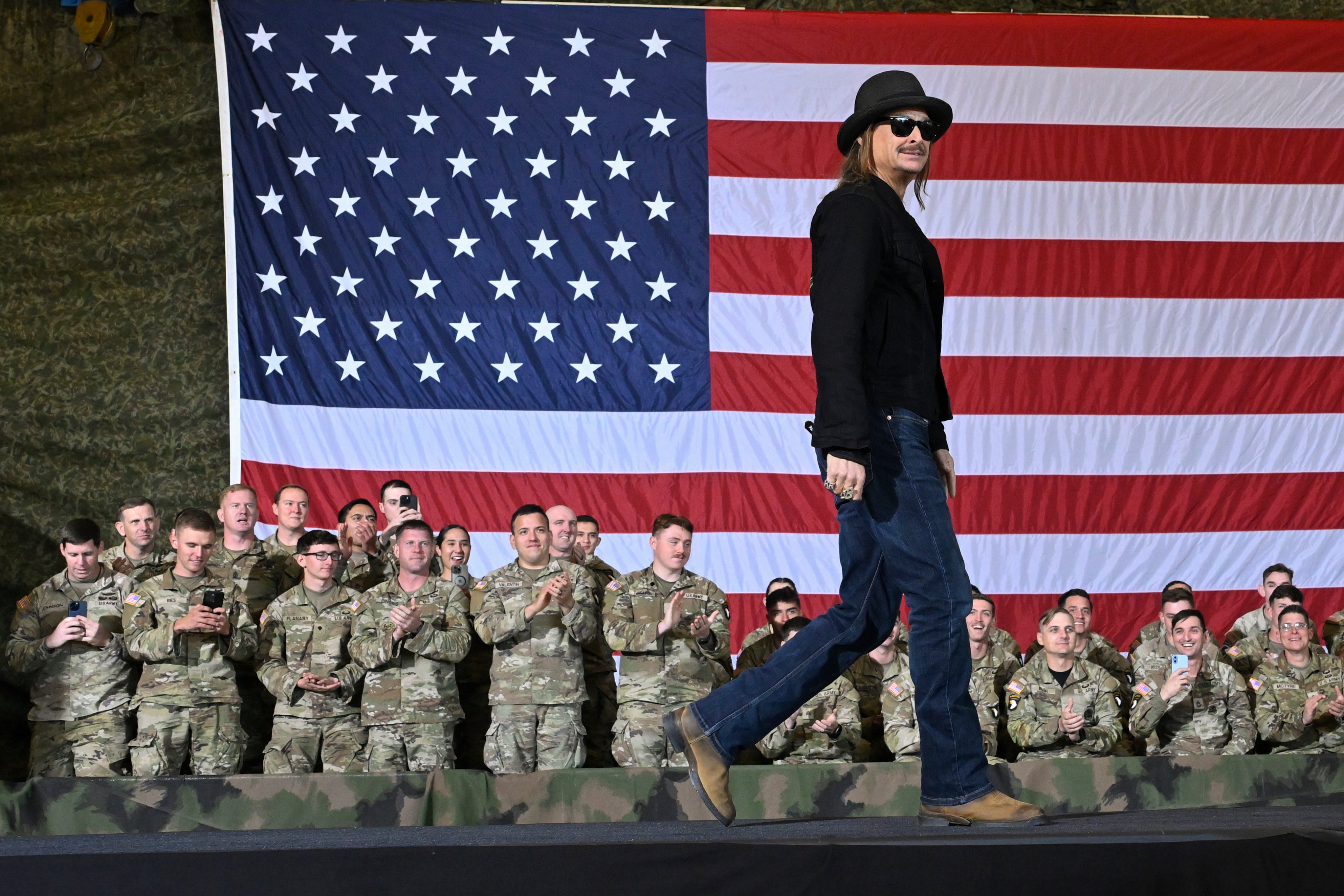 EEUU-EJÉRCITO-KID ROCK