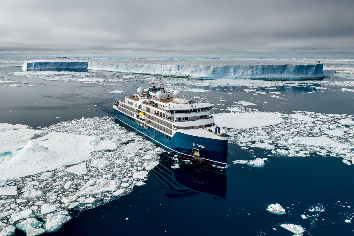 My once-in-a-lifetime cruise to untouched Antarctica discovered penguins, orcas and an iceberg the size of Mallorca – UK Times My once-in-a-lifetime cruise to untouched Antarctica discovered penguins, orcas and an iceberg the size of Mallorca – UK Times