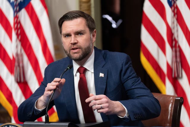 JD VANCE LIBRO