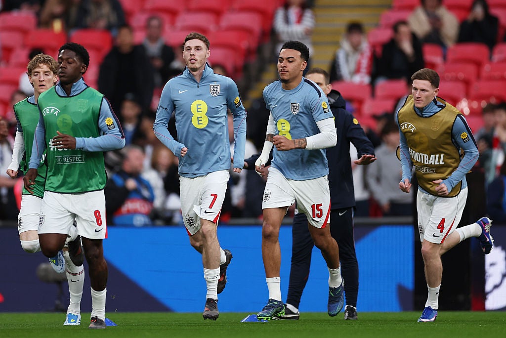 England players warm up at Wembley before facining Japan