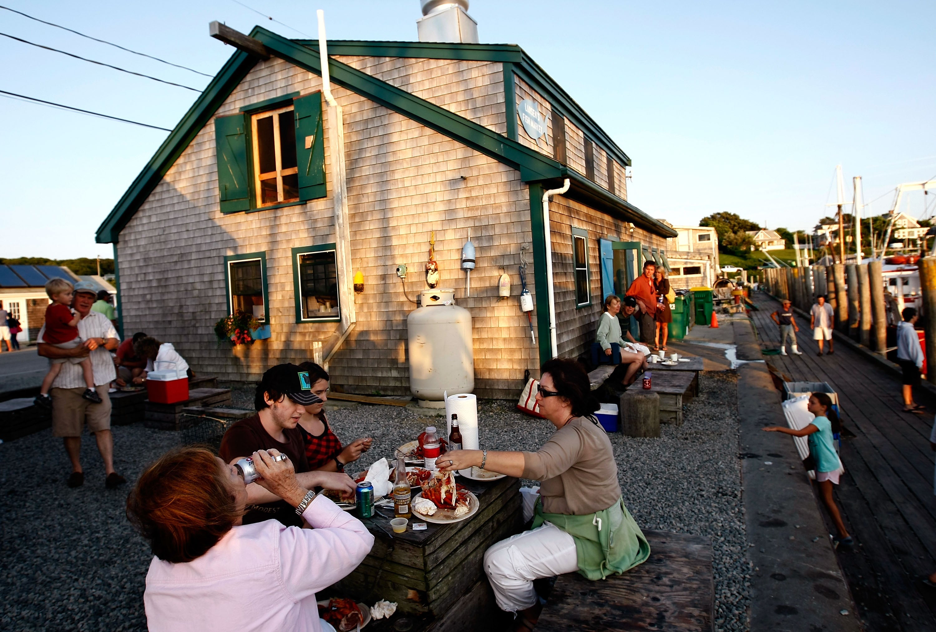 Chilmark and Verizon had differing ideas on how to fix the coverage issue, according to reports