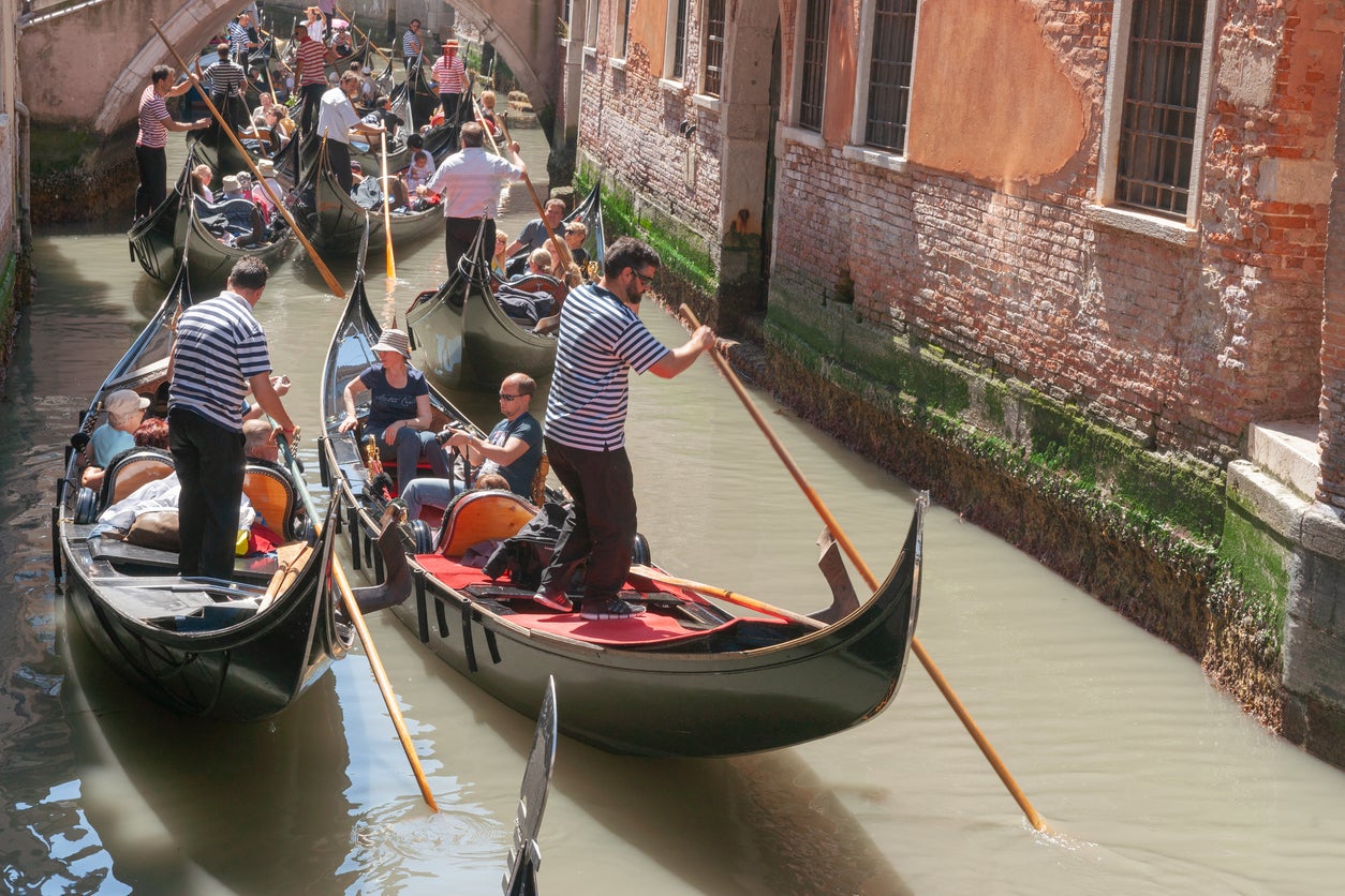 Controversial entry fee set to return for tourists entering Venice this week