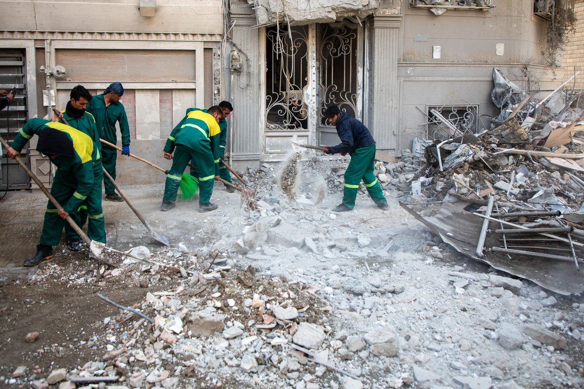 Trump, İran savaşı konusunda kasıtlı olarak kendisiyle çelişiyor, bu yüzden ekibi bile onun ne düşündüğünü bilmiyor: 'Plan bu'