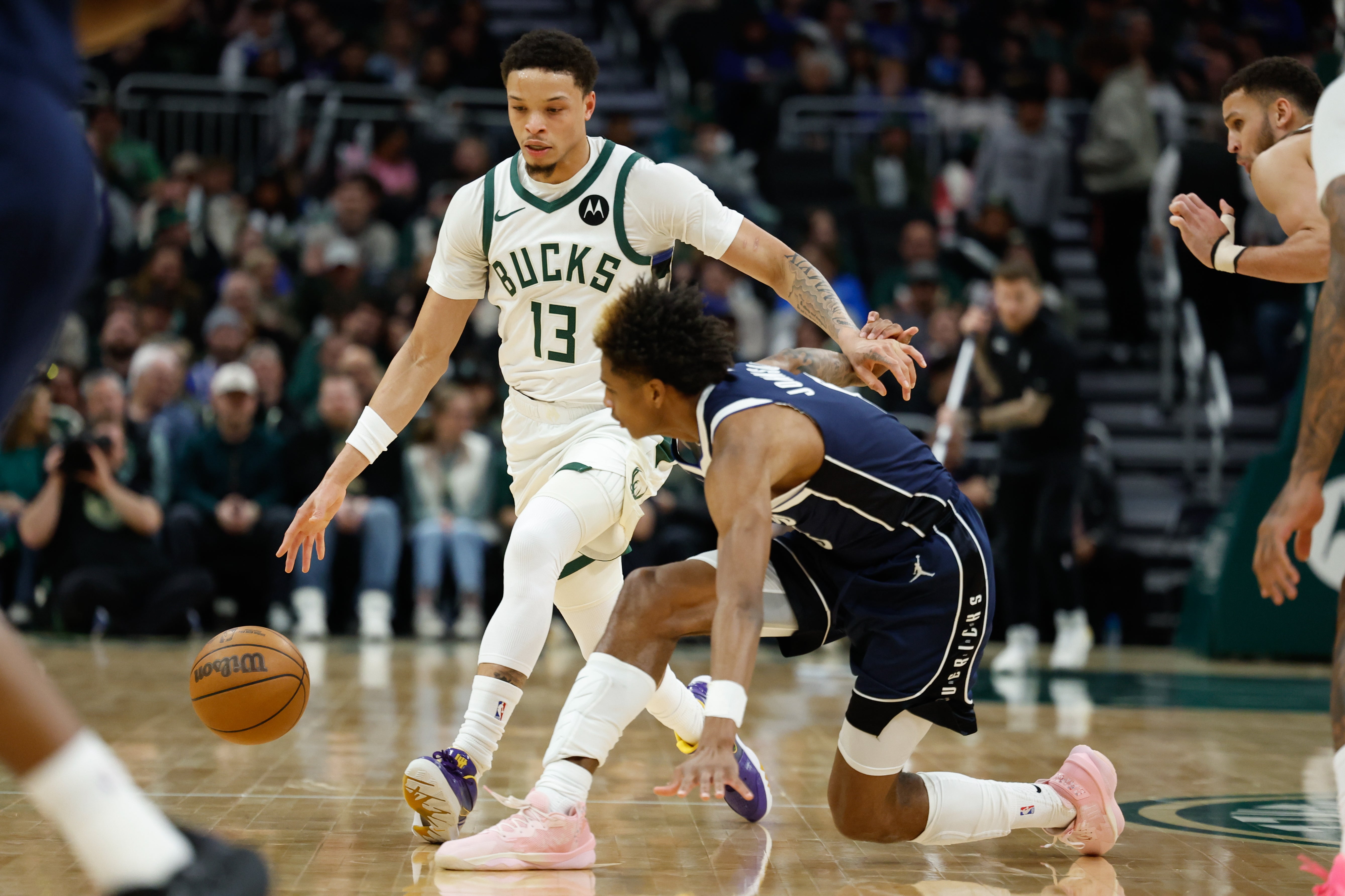 MAVERICKS-BUCKS