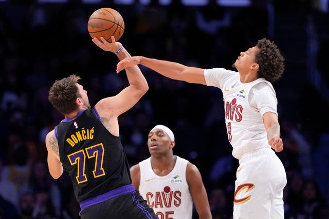 CAVALIERS-LAKERS