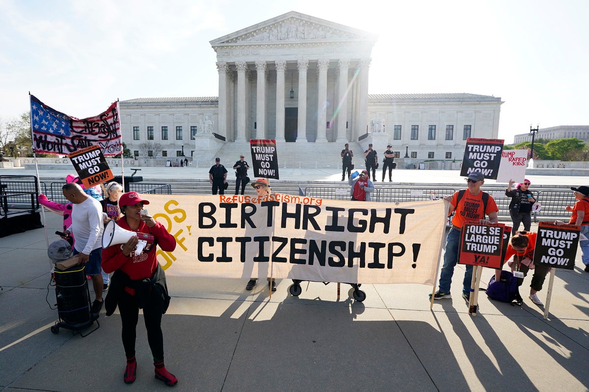 Trump rails against ‘stupid’ birthright citizenship after leaving Supreme Court hearing on landmark case: Live updates – UK Times Trump rails against ‘stupid’ birthright citizenship after leaving Supreme Court hearing on landmark case: Live updates – UK Times
