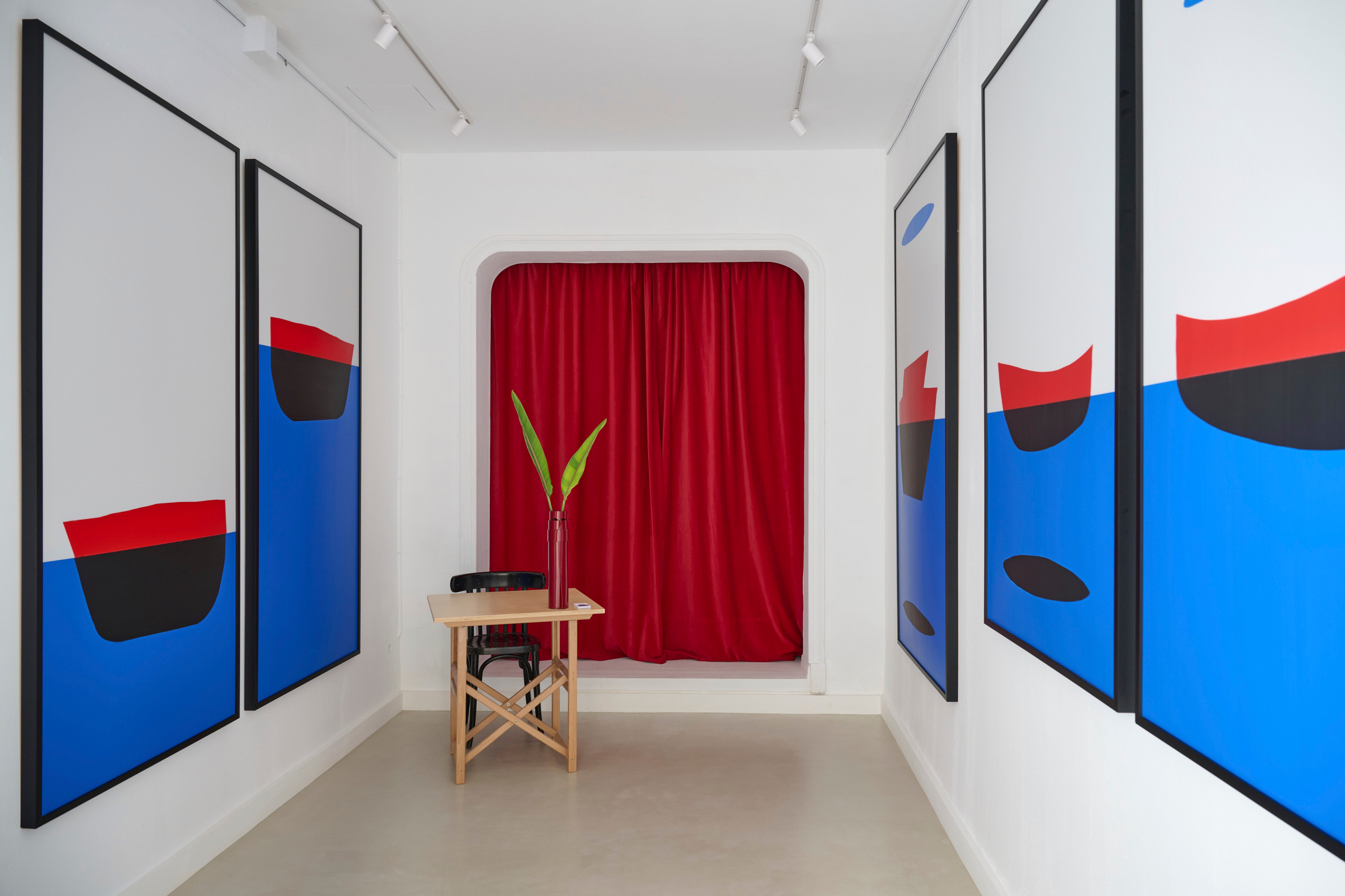 Catch an exhibition by Iñaki Martínez