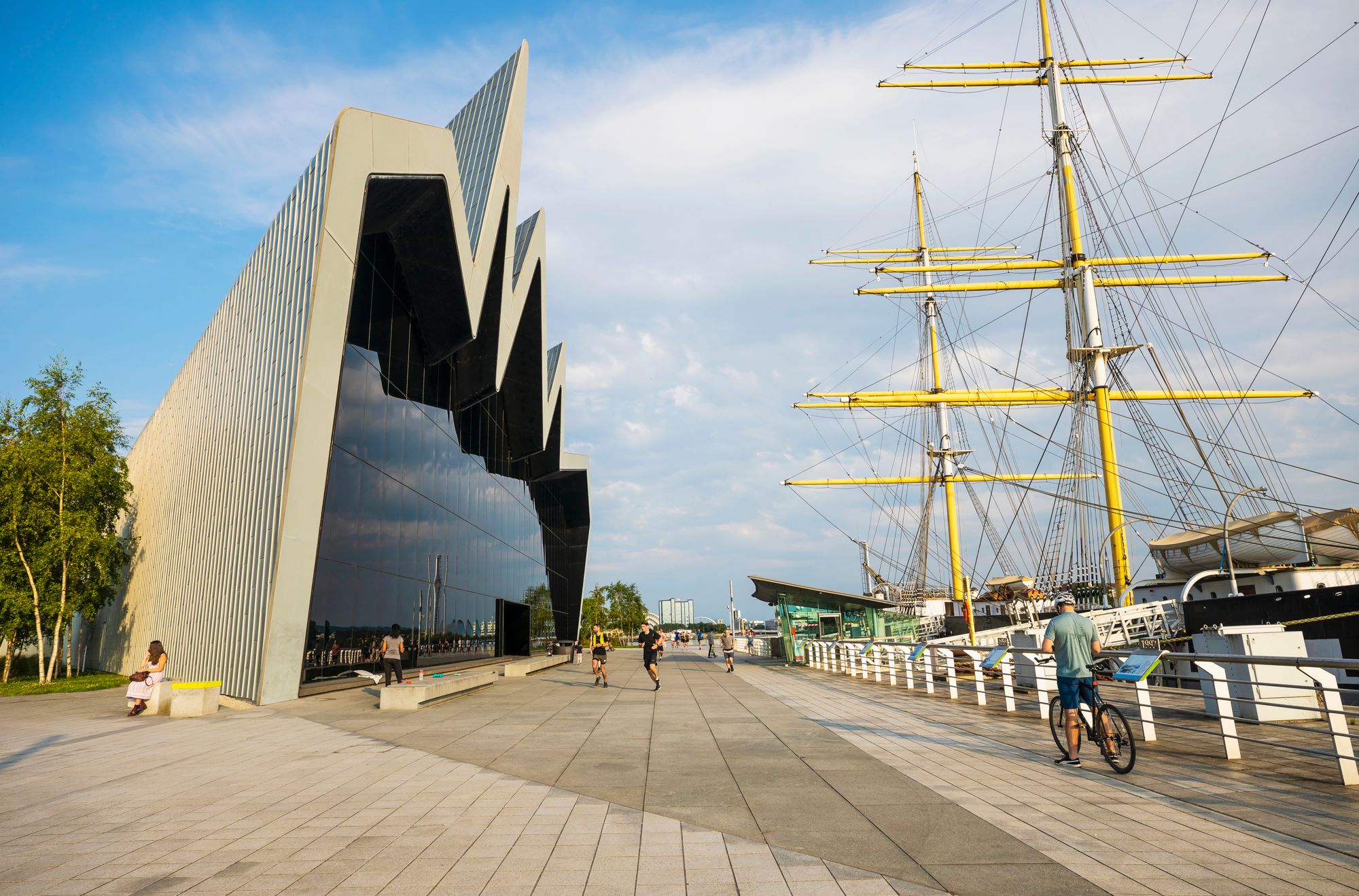 How to plan an accessible city break to Glasgow – Scotland’s refreshingly inclusive capital of culture