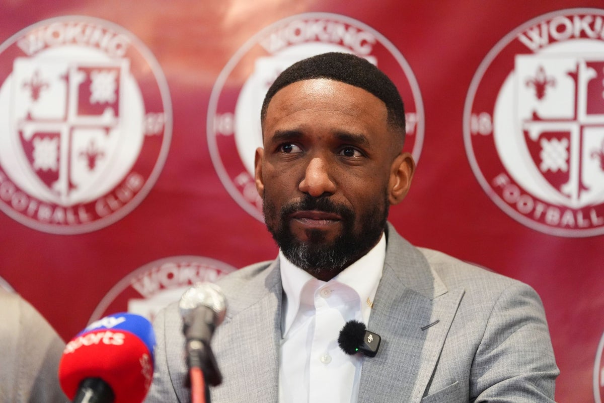 Jermain Defoe is a long way from the Premier League but ready for Woking ‘gamble’ – UK Times Jermain Defoe is a long way from the Premier League but ready for Woking ‘gamble’ – UK Times
