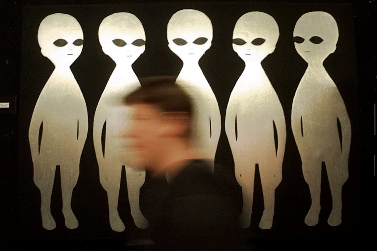 As Trump orders UFO data released, a question hangs: If aliens exist, what would they think of us? – UK Times As Trump orders UFO data released, a question hangs: If aliens exist, what would they think of us? – UK Times