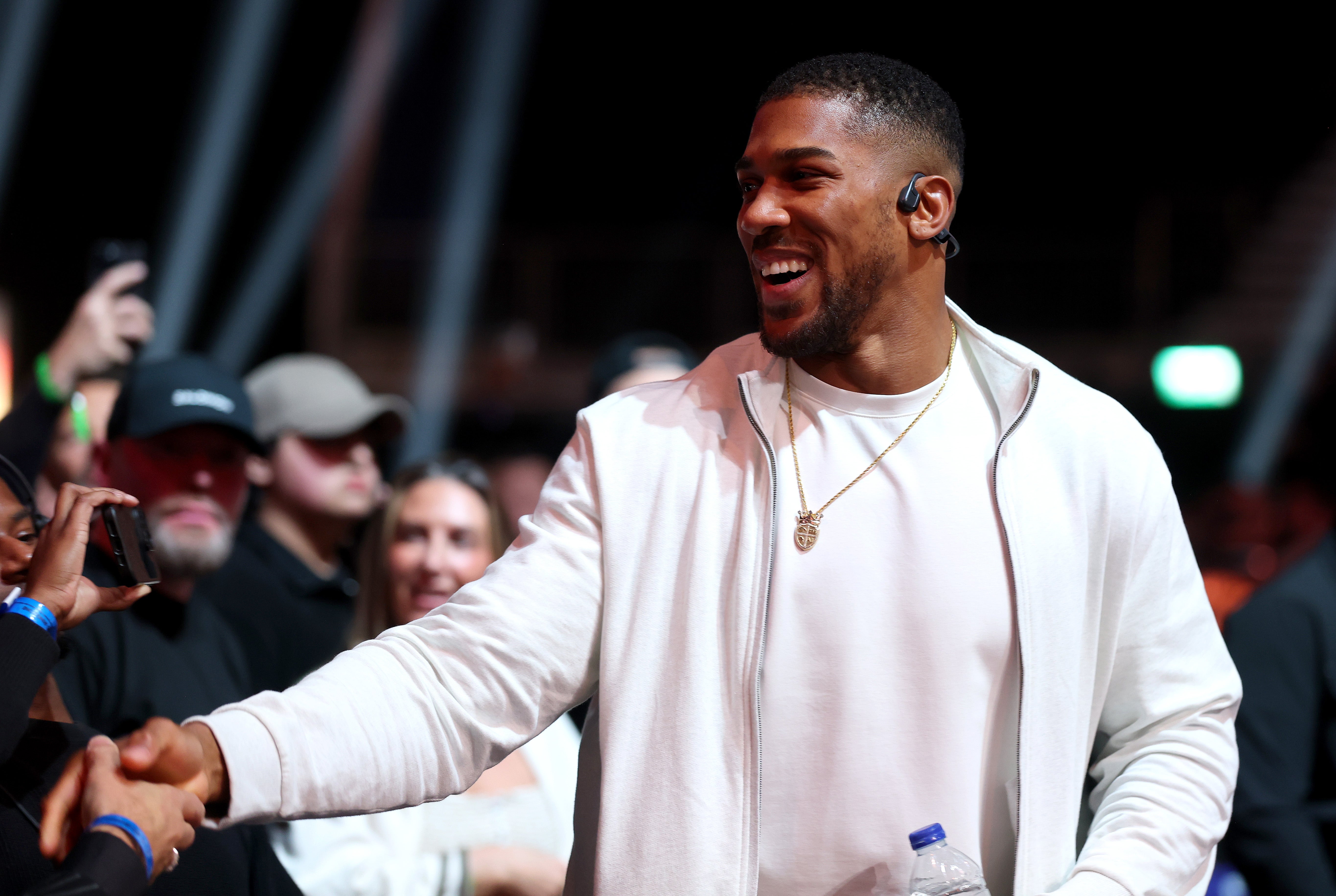 Deontay Wilder eager for Anthony Joshua clash after beating Derek ...