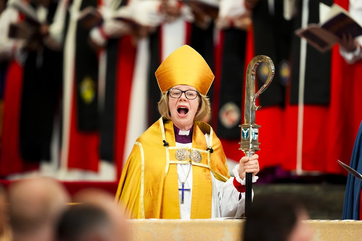 Archbishop of Canterbury uses first Easter sermon to pray for Middle East peace