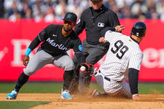 MARLINS-YANKEES-RELOJ PITCHEO