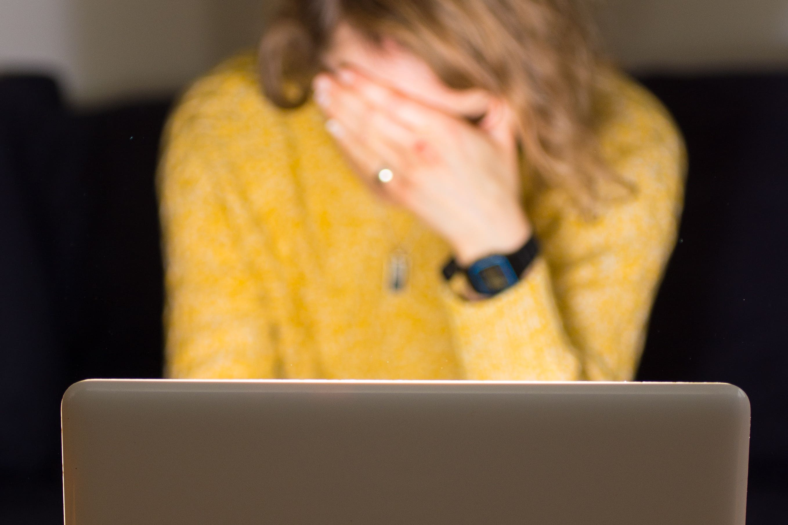 independent.co.uk - Vicky Shaw - 'Hidden helpers' supporting people struggling to manage their finances digitally