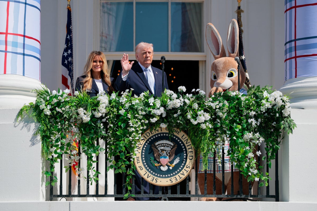 Trump'ın İran savaşına odaklanıp büyük planlarını göstermesiyle Trump'ın Beyaz Saray Paskalya etkinliği tuhaflaşıyor