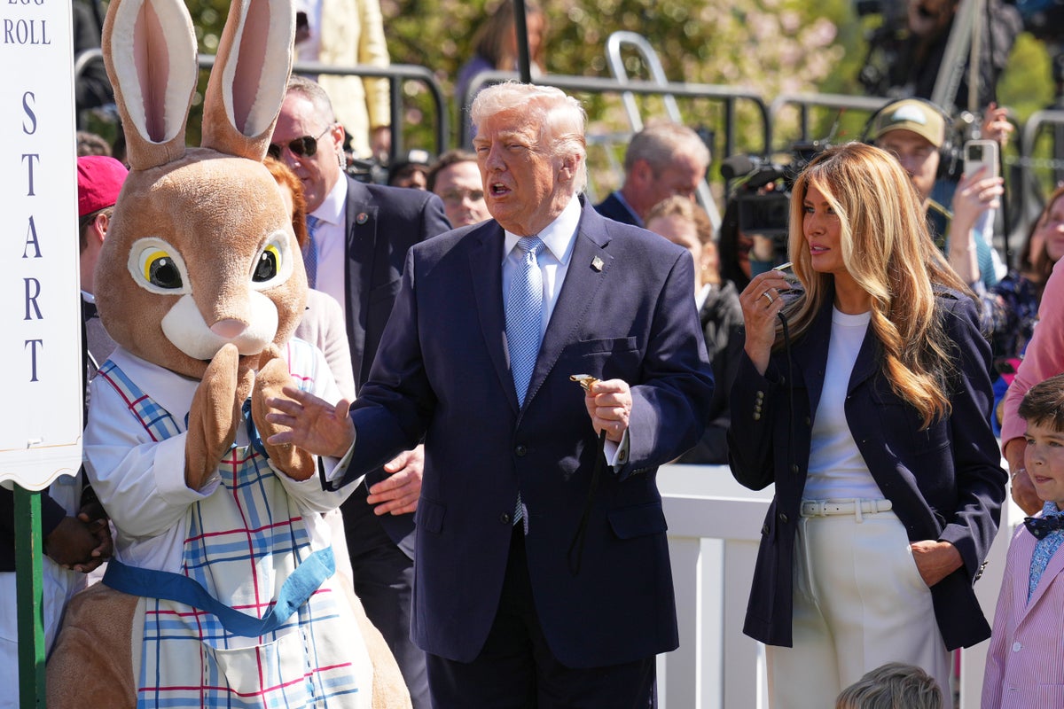 Trump calls Melania a ‘movie star’ after child fails to recognize First Lady at Easter Egg roll